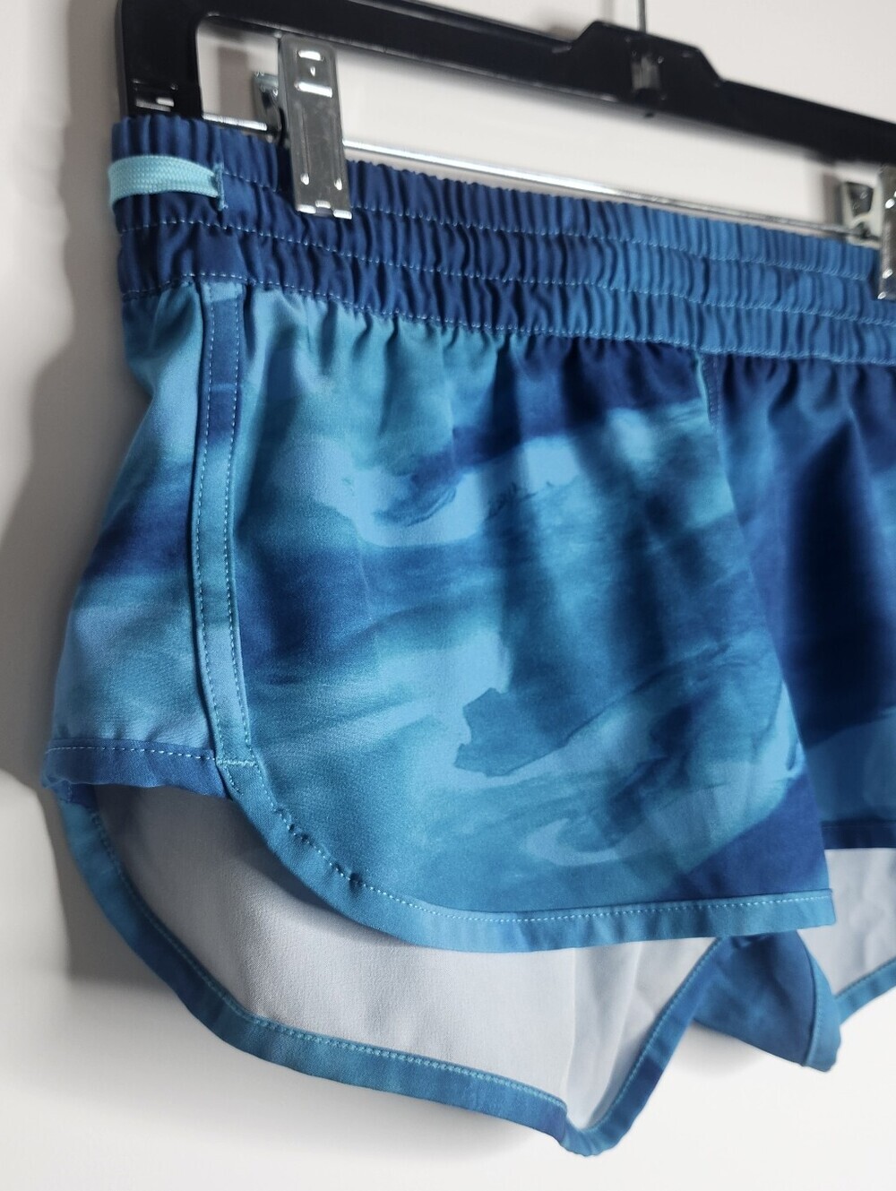 Scales Surf & Slay Womens Boardshorts Small Swim Bottoms Pool Beach Fishing Boat - Picture 2 of 11